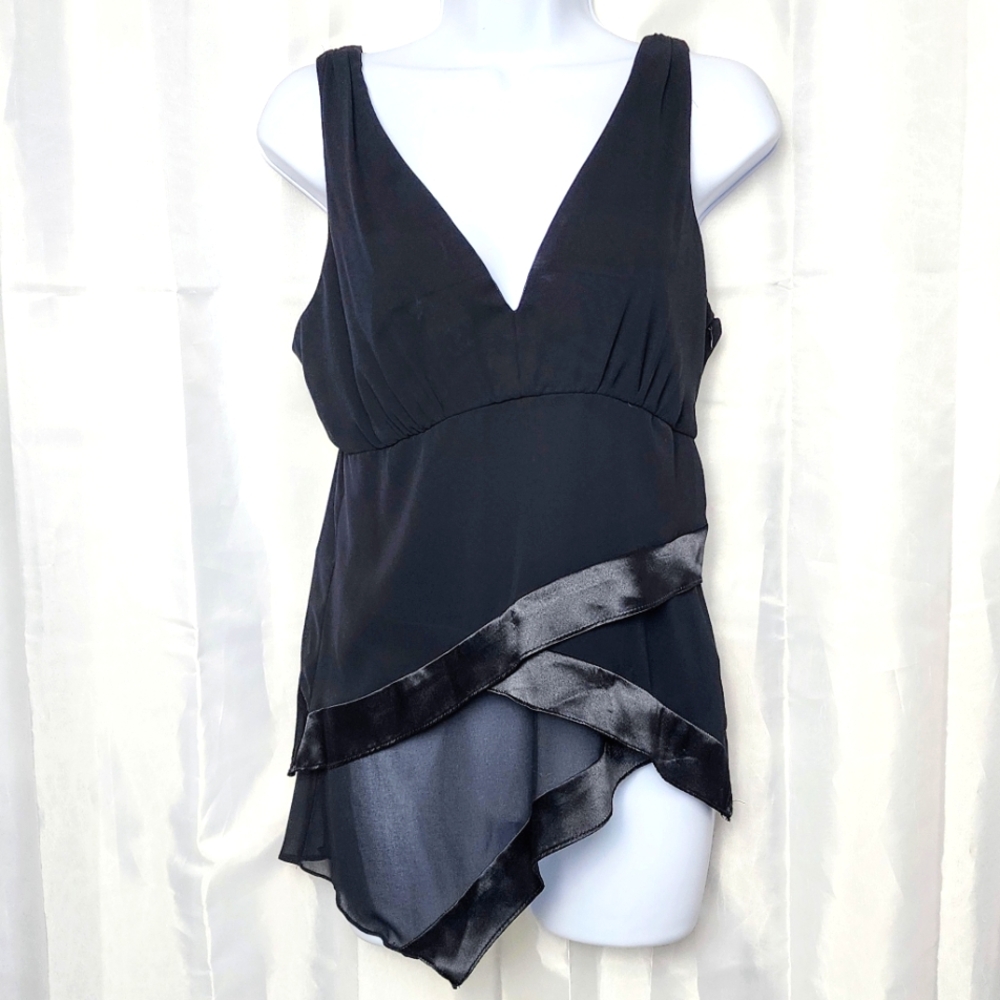 Vintage La Nuit Y2K Asymmetrical Babydoll Top Sz 6 Black V Neck Tank Whimsigoth